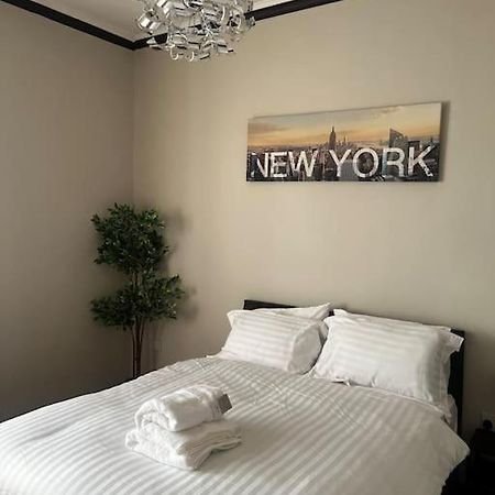 One Bedroom Apartment In Gorgie With New Central Heating System EDI Exterior foto